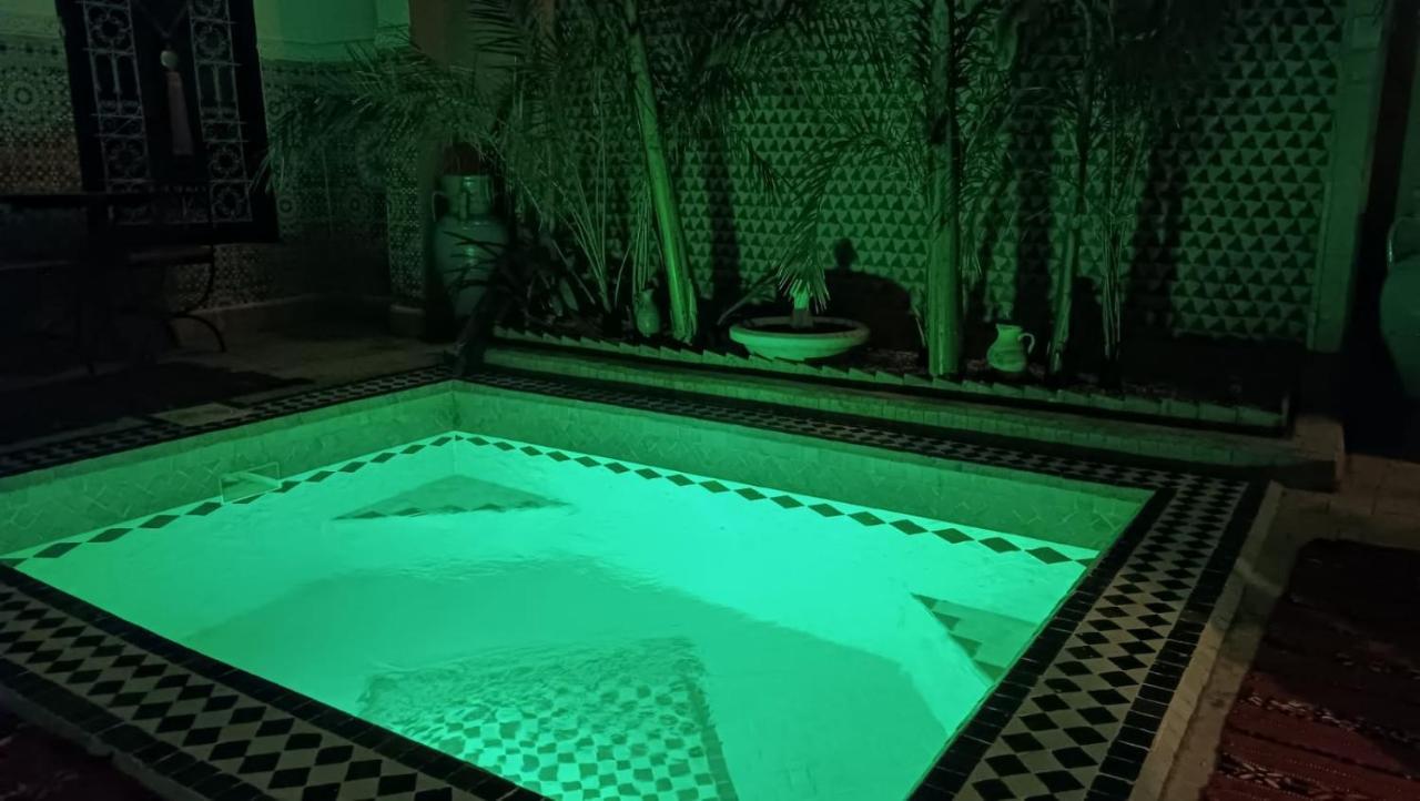 Riad Hugo مراكش المظهر الخارجي الصورة