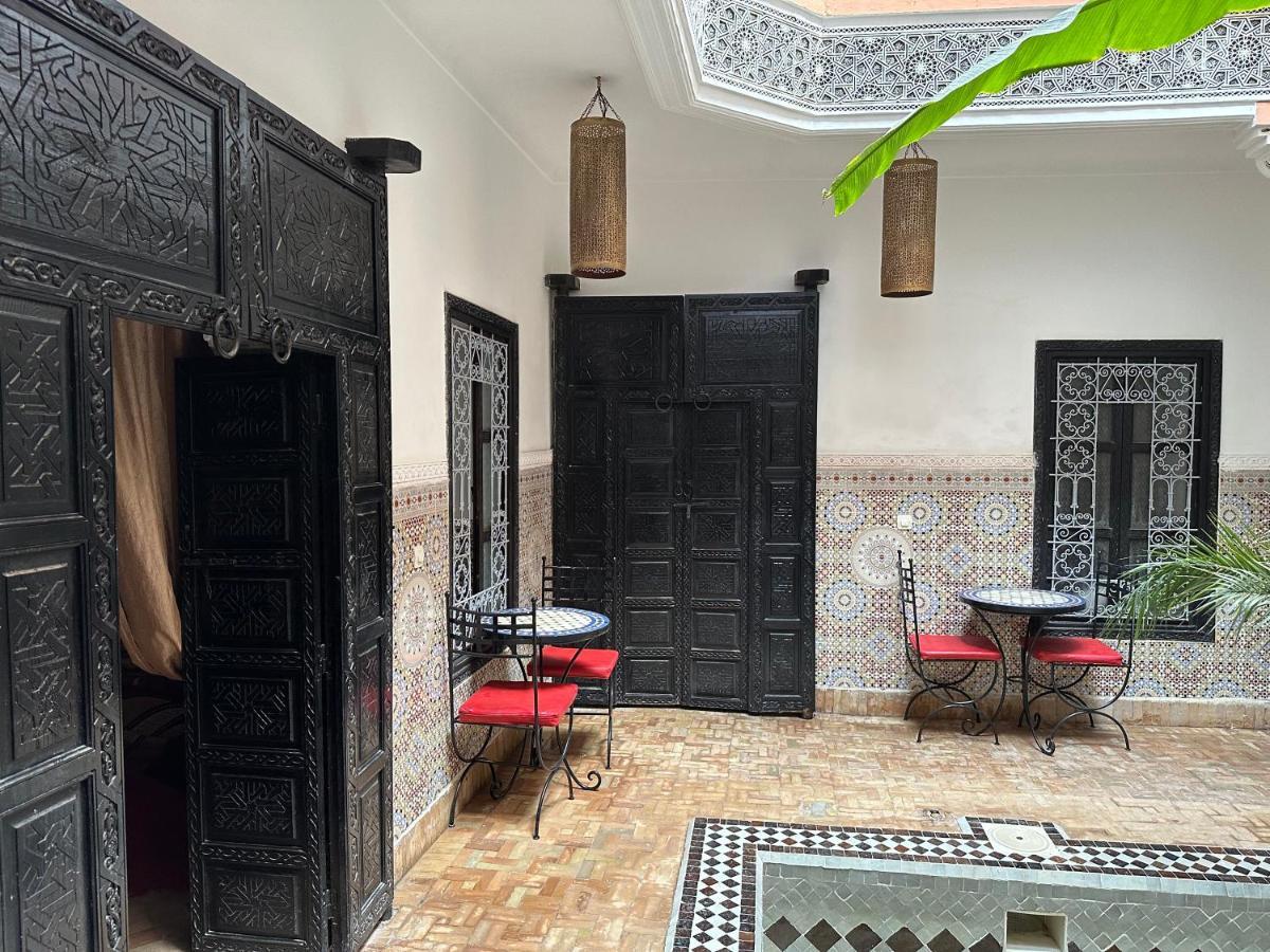 Riad Hugo مراكش المظهر الخارجي الصورة