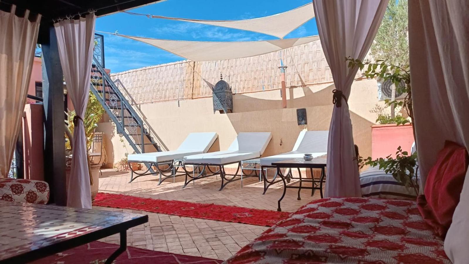 Riad Hugo مراكش المظهر الخارجي الصورة